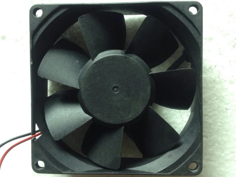 8cm 8025 DC12V 1.6W 0.15A KD1208PTS2 2-wire cooling fan 3200rpm 41CFM air blower