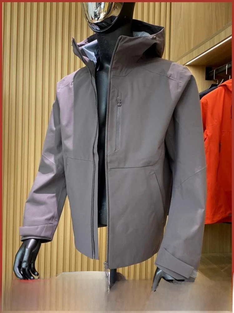 

High-End Outdoor Men's Hooded Waterproof Hard ell Jaet New Autumn Arrival Zipper Closure Stand Fit Polyester Fiber