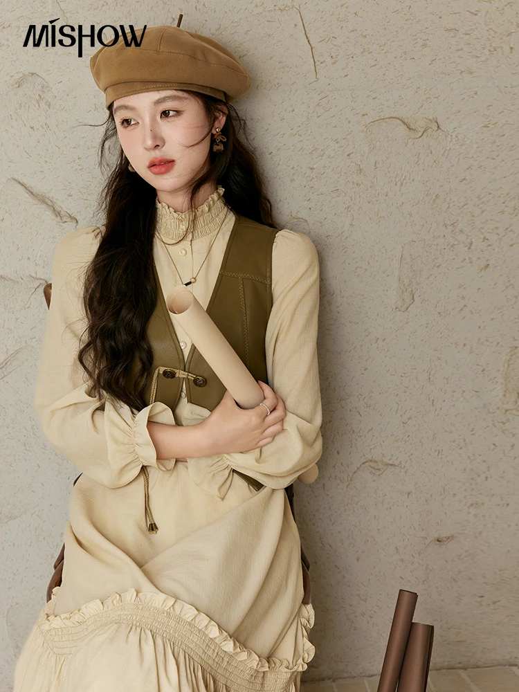 MISHOW Women's Chinese V-neck Leather Vest Autumn 2024 Loose Sleeveless Single Button Top Female Solid Outer Coats MPD42W0421