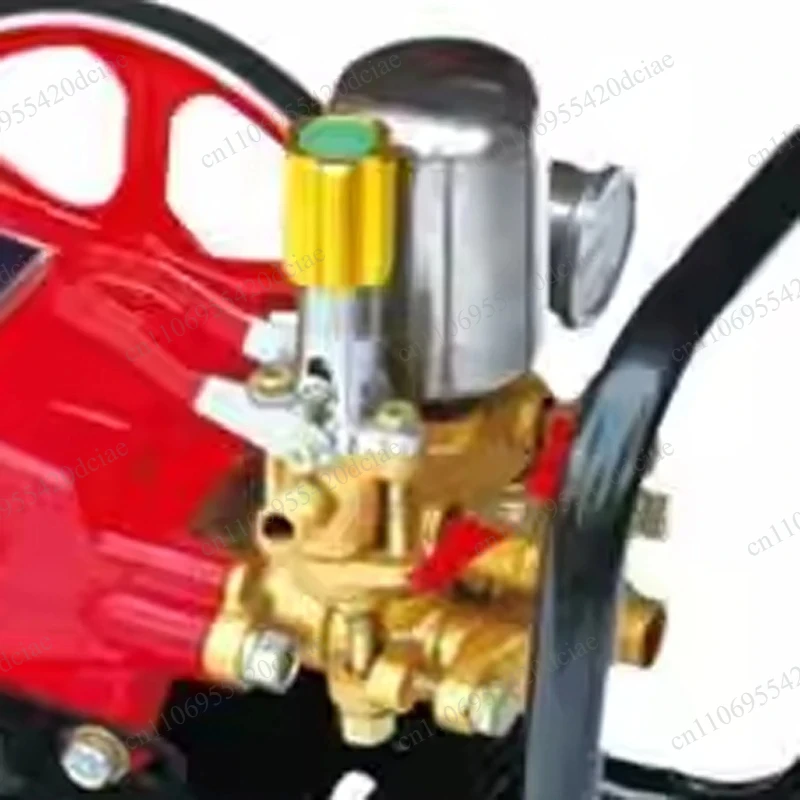 Portable orchard 154 single cylinder power spray with reinforced pump head, four stroke high pressure