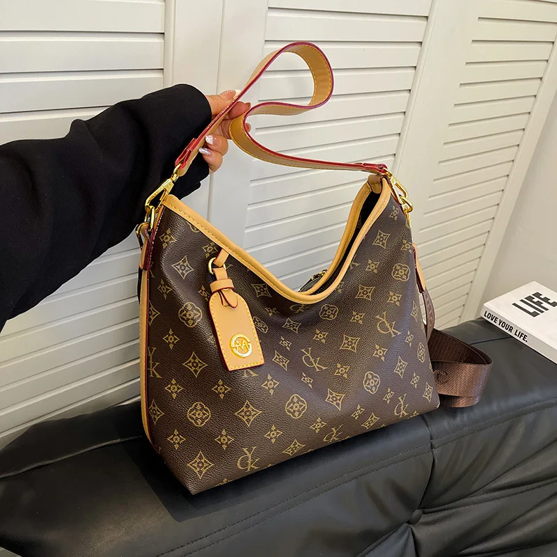 

Просторная большая сумка подмышки 2025 года, женская винтажная роскошная сумка через плечо, повседневная сумка через плечо Day to Night, кожаная сумка