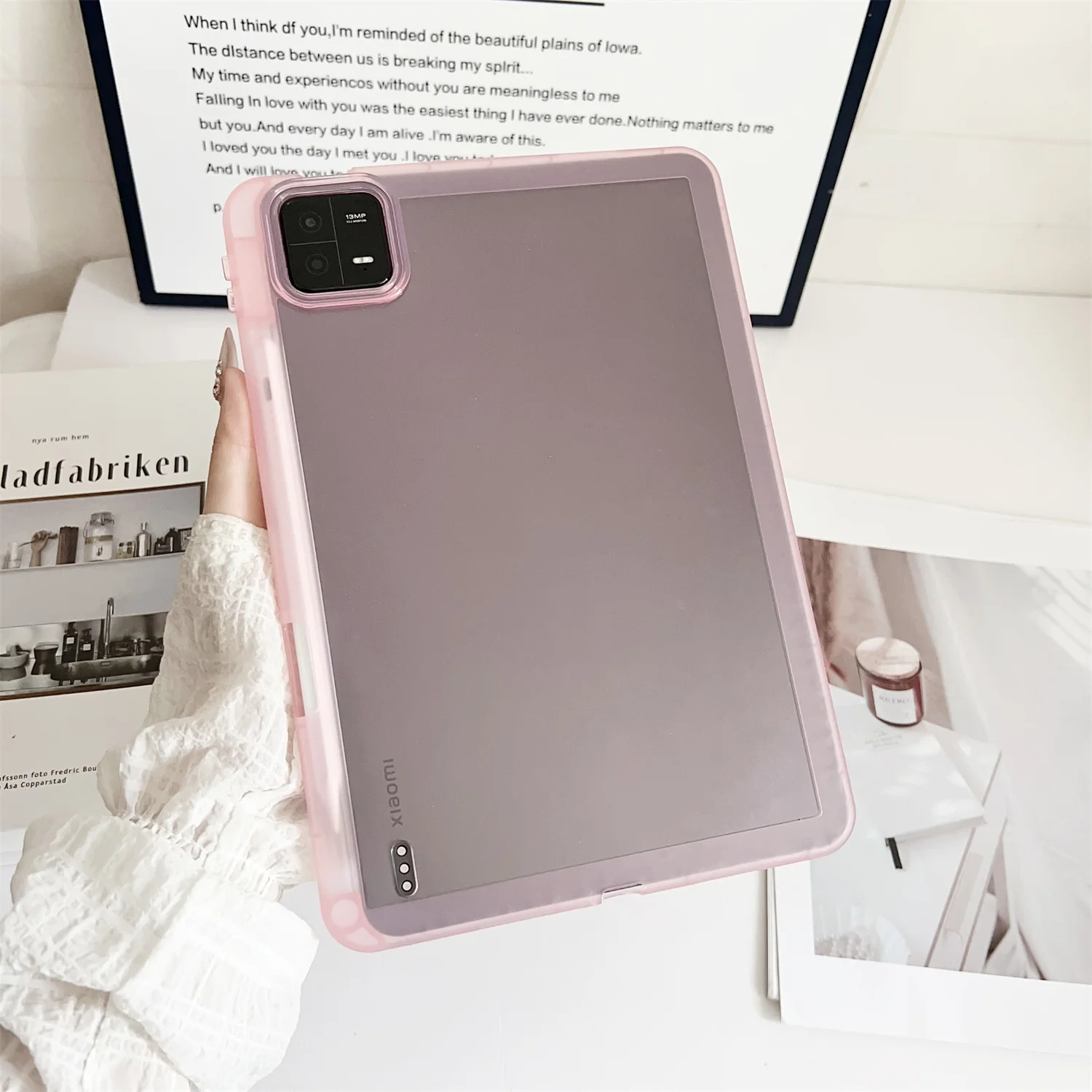 

For Xiaomi Pad 6 / Pad 6 Pro Case Clear TPU Anti Drop Tablet Cover with Pencil Holder - Transparent Pink