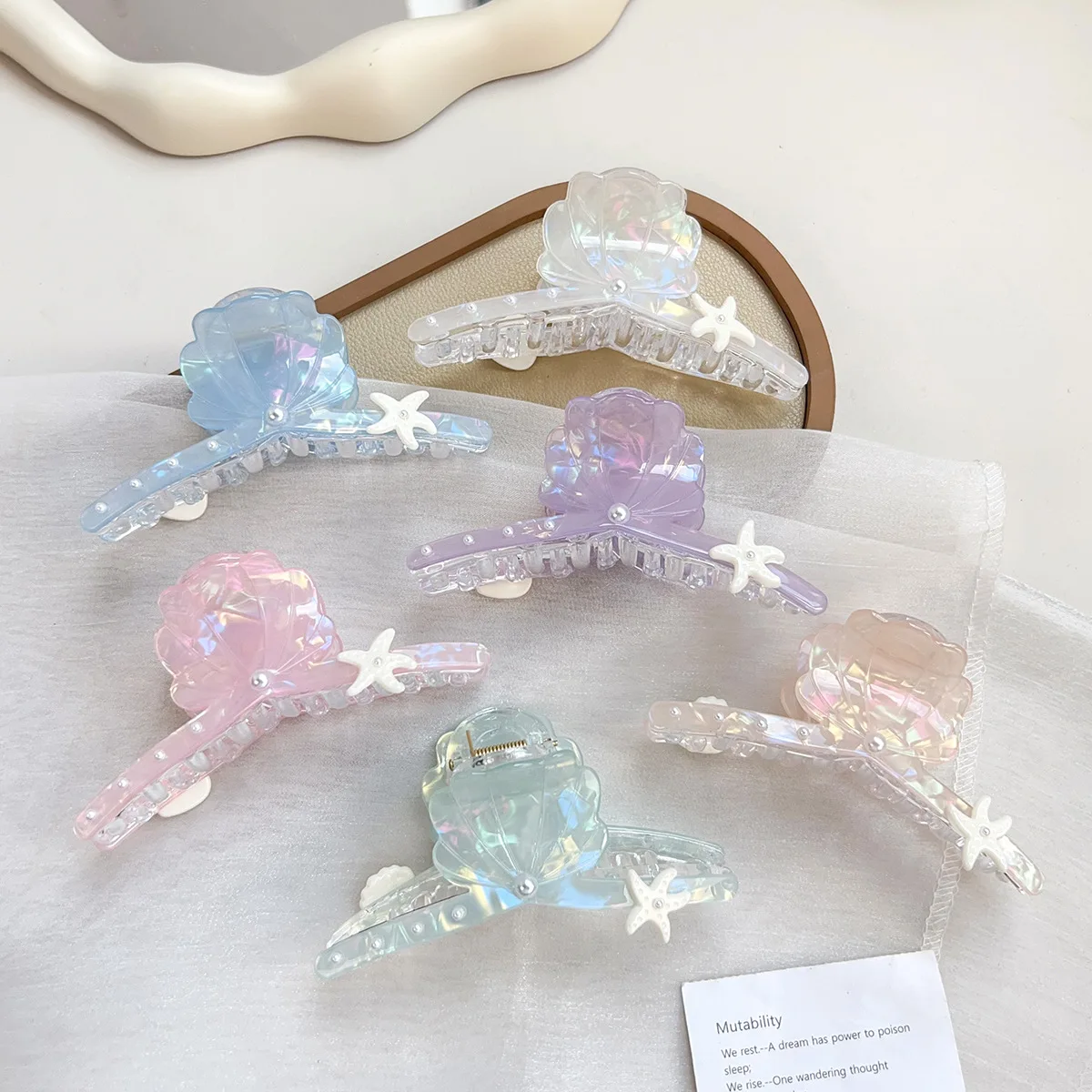 Neue cremefarbene Seestern-Diamant-Acryl-Muschel-Clip, Schmetterling, frisches Blau, hochwertige Haarnadel, Ozean-Hai-Clip