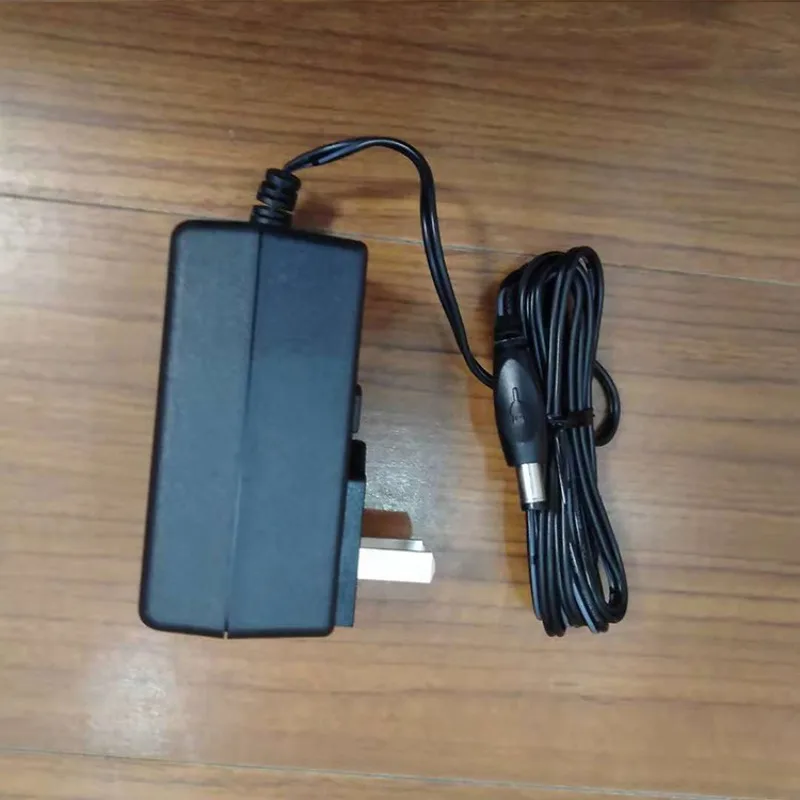 

Electronic piano electric piano original adapter power supply 12v