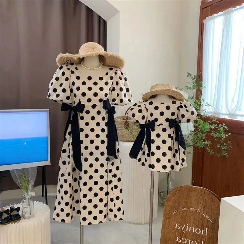 

Children's clothing parent-child 2025 summer Korean girls polka dot dress mother-daughter fashionable square neck dress tide