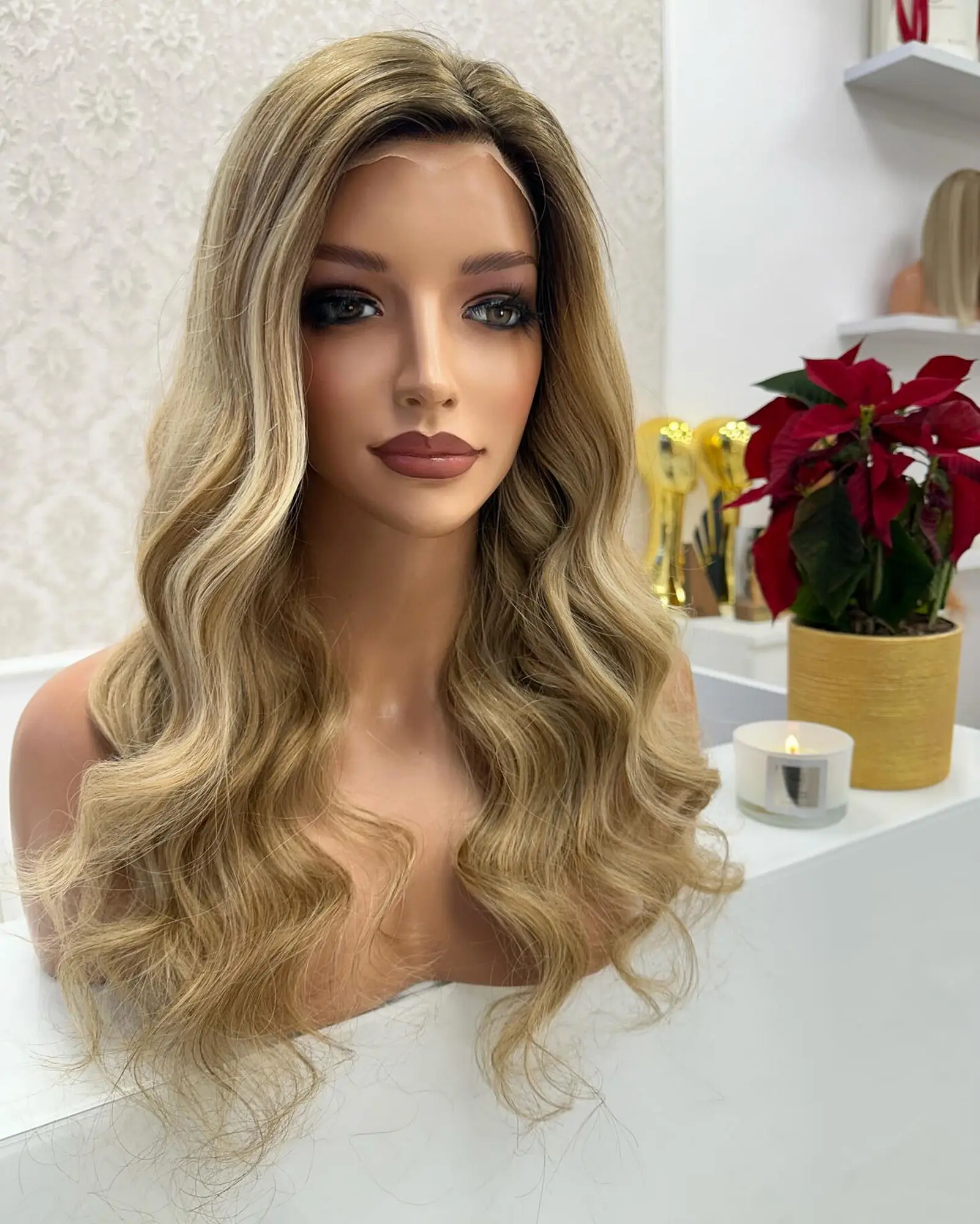 Top vente nouvelle vague de corps longue longueur synthétique dentelle frontale perruques avec des racines d'ombre mettre en évidence Ombre haute qualité fibre brune