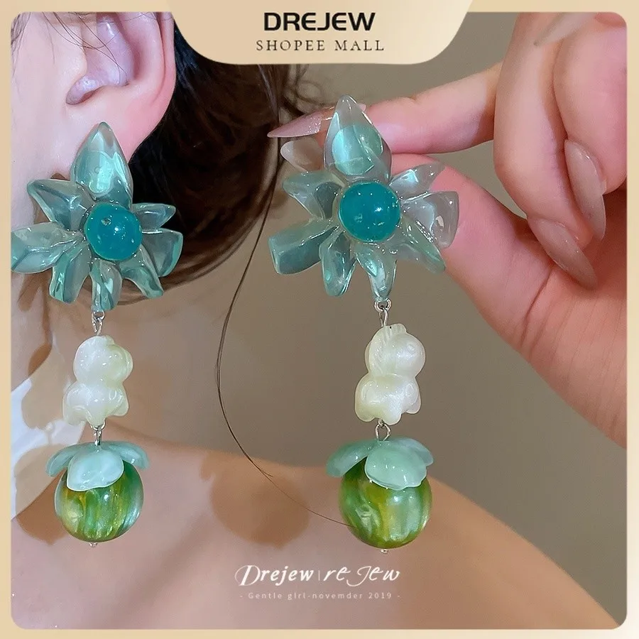 DREJEW Translucent Gradient Flower Drop Earrings With Bunny And Swirled Bead Pendant Elegant For Daily Commute Dating