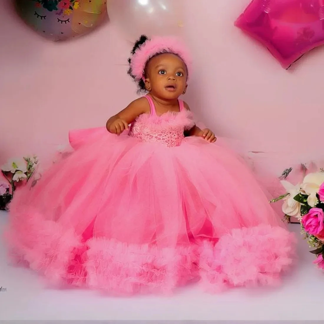 หรูหราสีชมพู Ruffles ดอกไม้สาวชุดโบว์กลับลูกไม้เจ้าหญิงเด็กทารก First Birthday Party Pageant ชุดสําหรับงานแต่งงาน