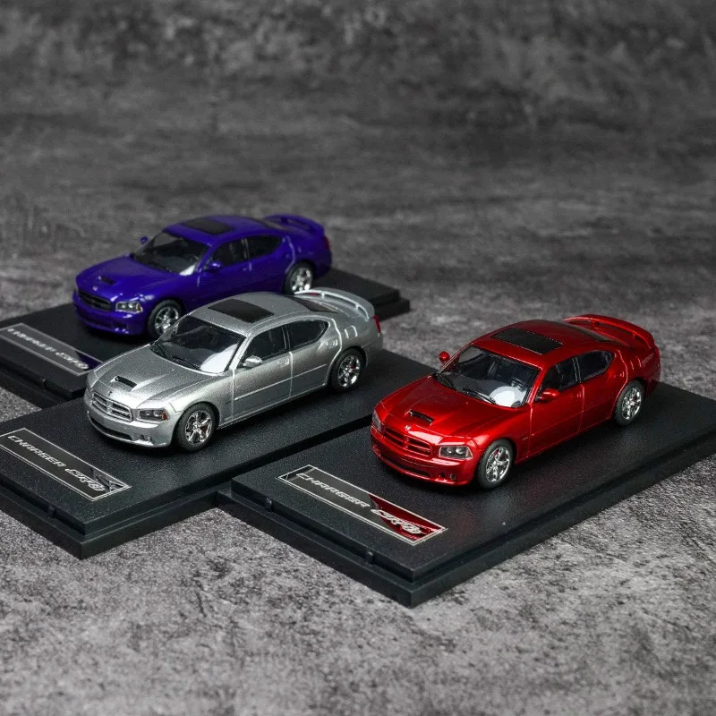 en-stock-modele-de-voiture-charger-08-srt-multicolore-en-alliage-moule-sous-pression-a-l'echelle-1-64-modele-de-voiture-statique-objet-decoratif-creatif-cadeau-de-festival