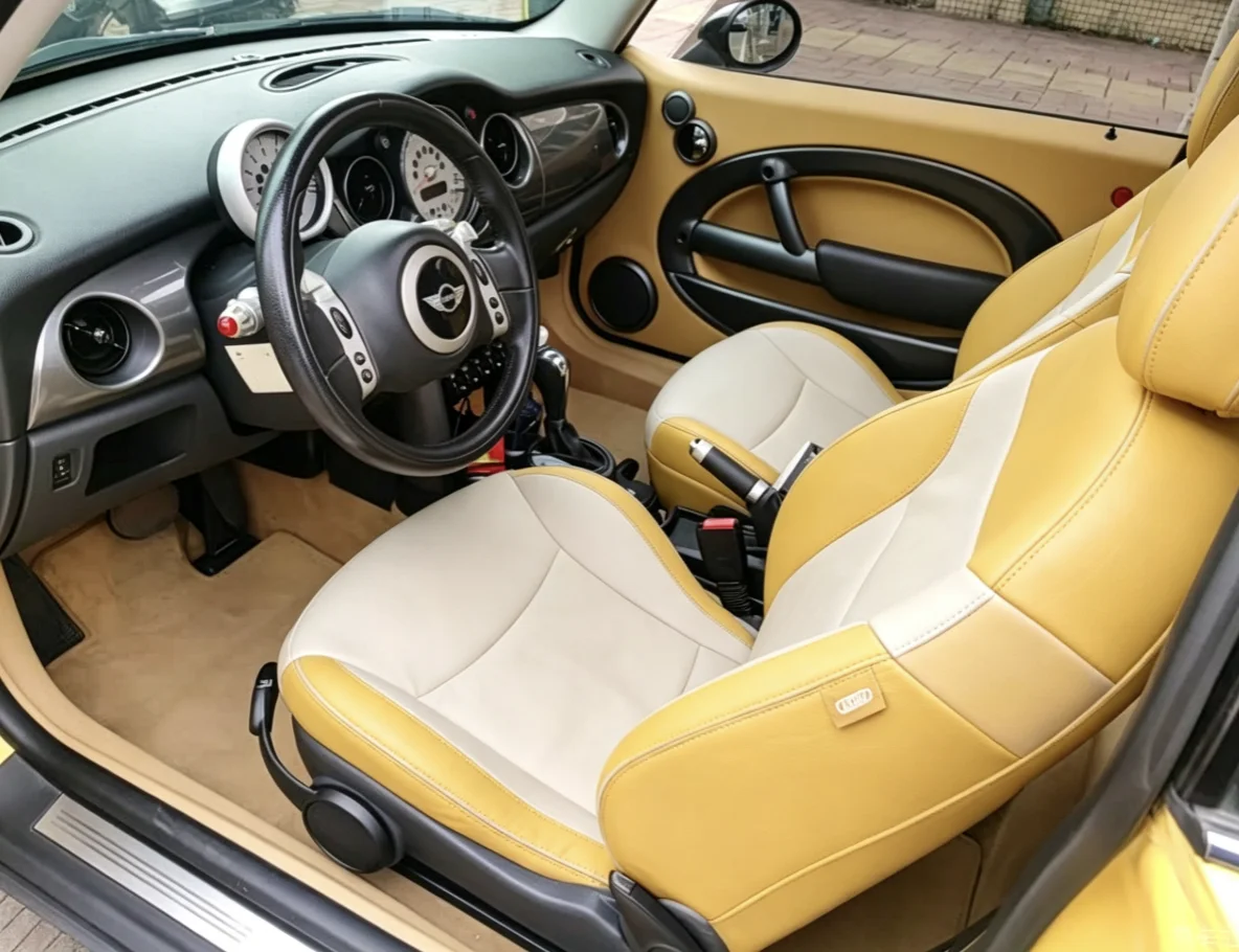Für Mini R50 Maßgefertigte Autositzbezüge Luxuriöses Nappaleder 100% Passgenau Innenraumzubehör 360 ° Vollständige Abdeckung – Detail 2