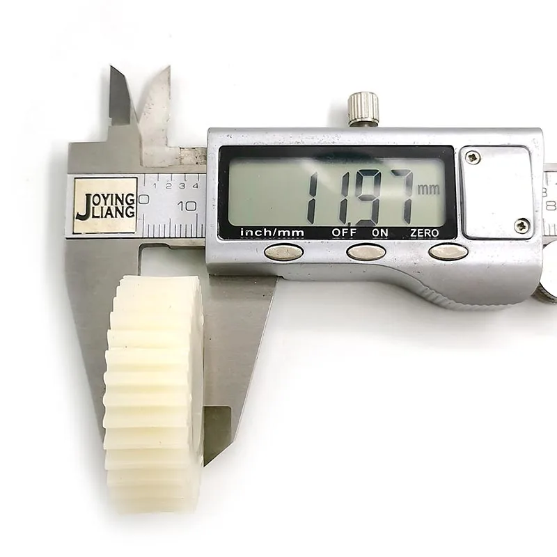 36T Hitam 608RS Bantalan Gigi Kendaraan Listrik OD = 38Mm Nilon Tahan Lama Pinion Warna Biru Putih