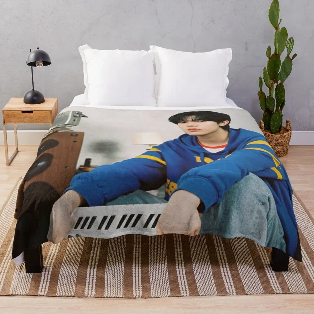 

heesung Throw Blanket Large Plush Blankets