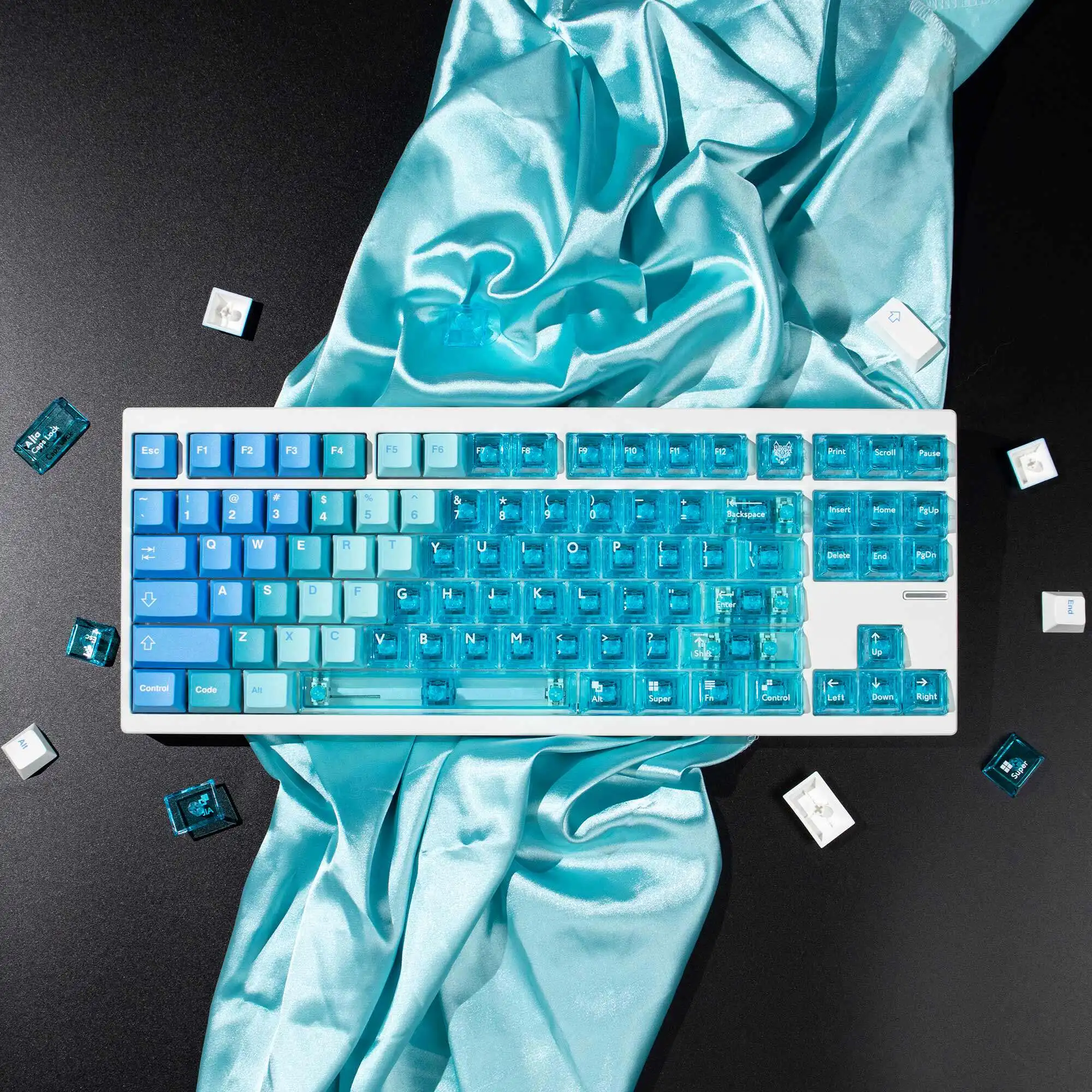 Gradient Blue Snow Mountain keycaps Cherry Profile Dye-Sub  PC PBT Transparent Keycaps Set For Mechanical Keyboard Game Keycaps