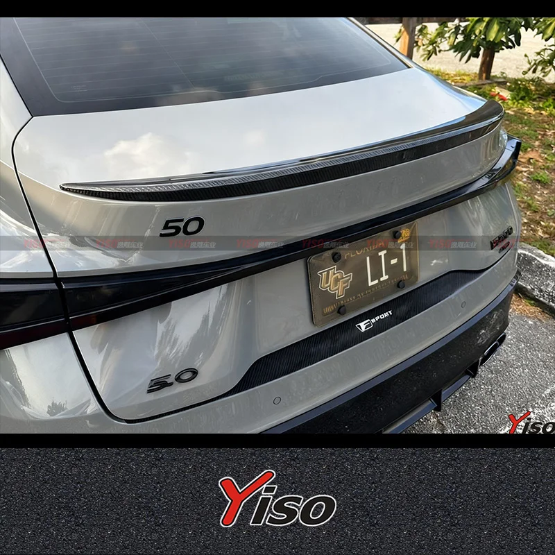 Suitable for 2022-2024 IS300 and IS350 carbon fiber TOMS front shovel side skirts rear lips spoiler wraparound Aerodynamic view 4
