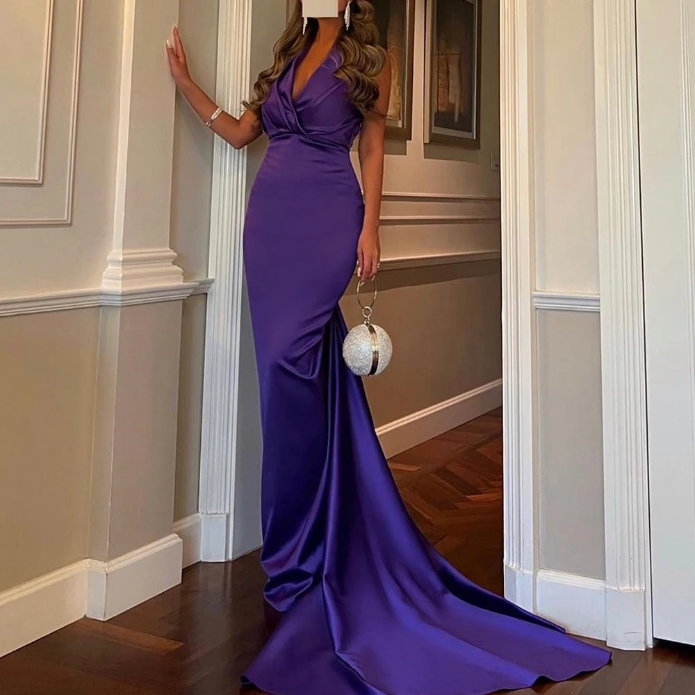 

Purple Dubai Evening Caftan Dress Satin Sleeveless V Neck Straight Floor Length Pleats Court Train Dresses For Formal Occasions