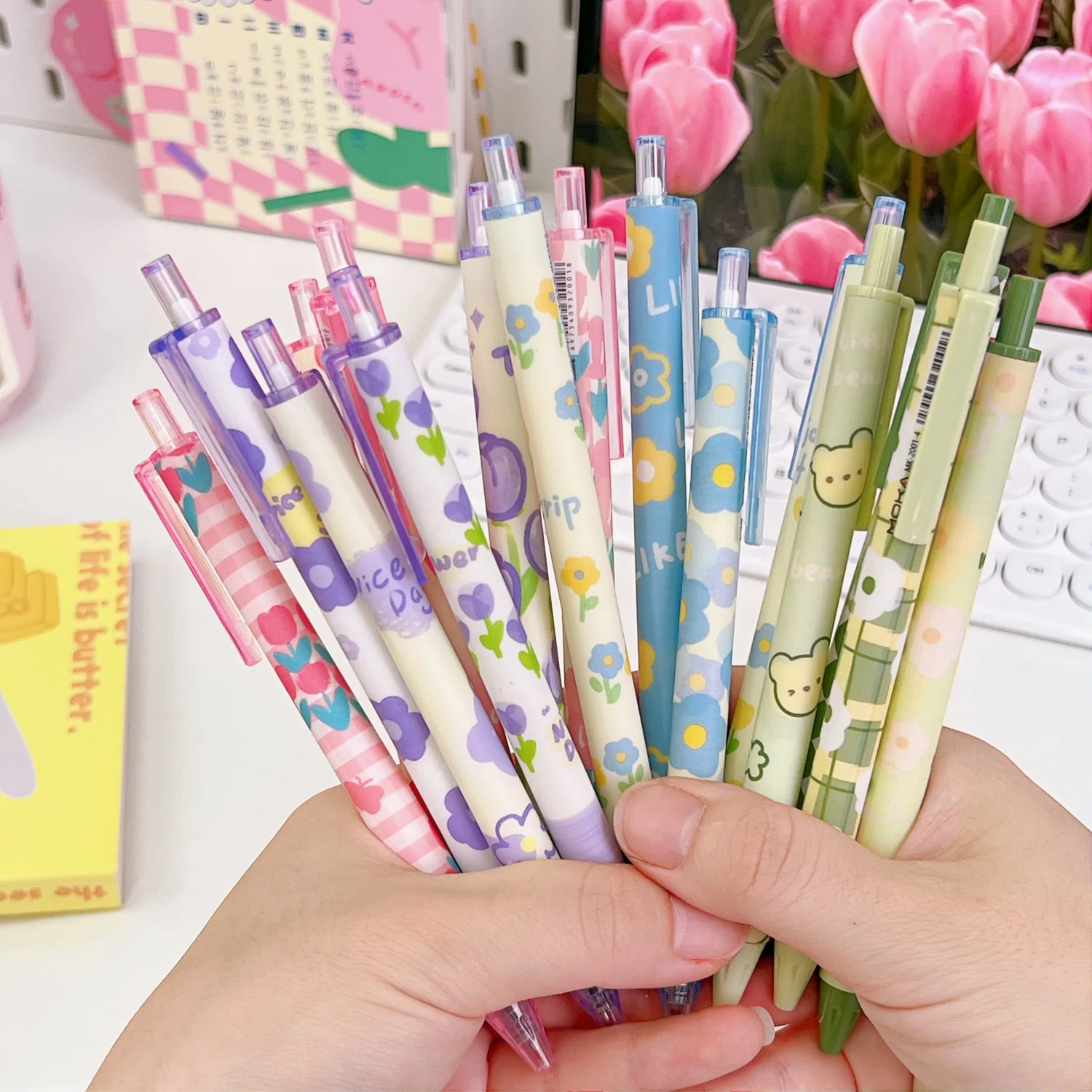 0.5mm Cartoon Pattern Gel Pen Student Writing Pens Creative Signature Pen Cute Stationery Office School Office School Stationery