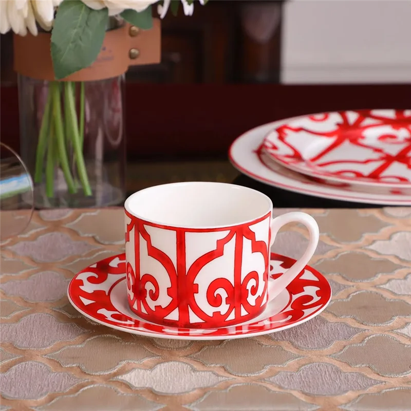 ABKY-Coffee Cup And Plate Set Court Bone China Afternoon Tea Cup Coffee Cups And Saucers Luxury Couple Home Cup And Plate