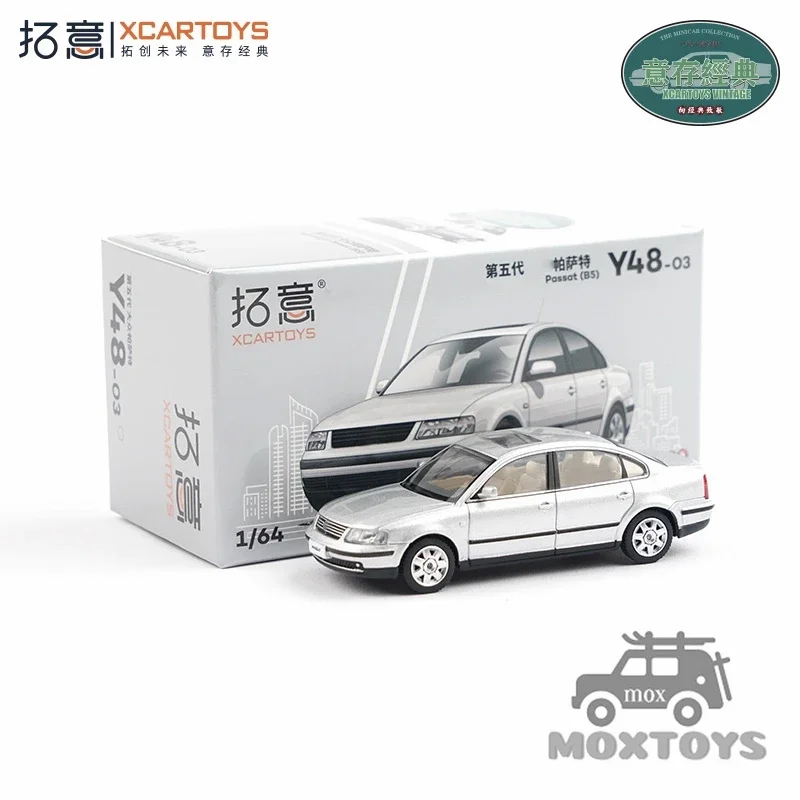 

Xcartoys 1:64 Passat B5 silver #Y48-03 Diecast Model Car