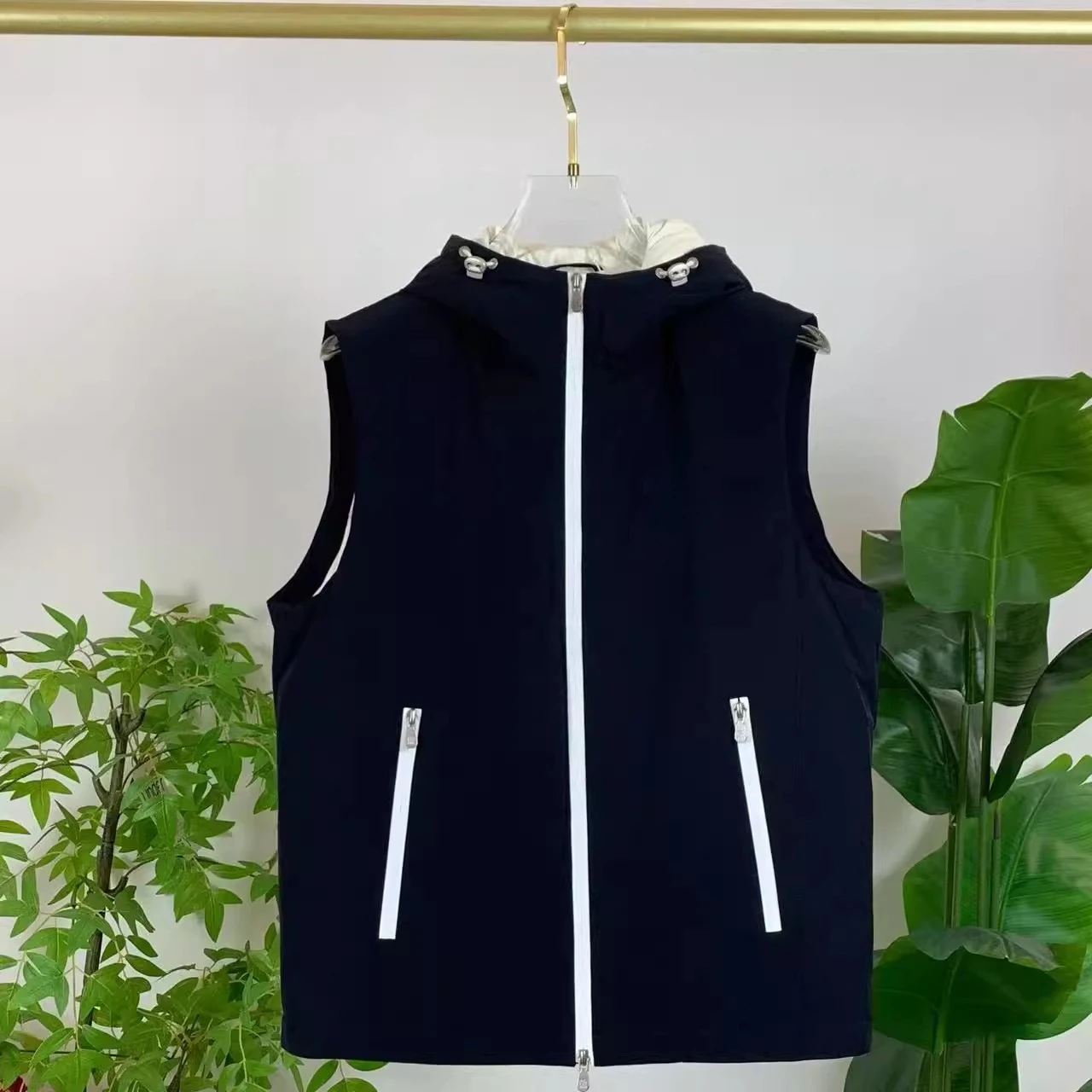 سترة BC إيطالية كاجوال بغطاء للرأس قابلة للإزالة