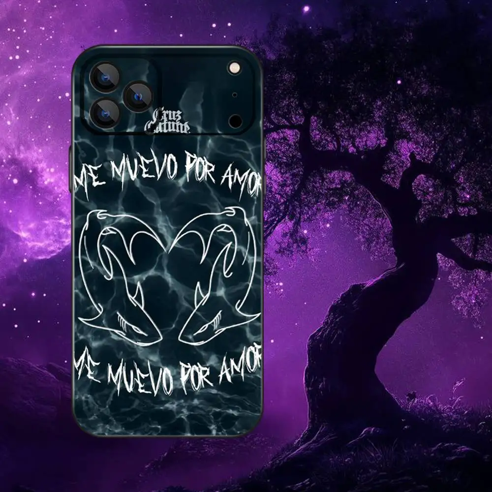 حافظة هاتف Cruz Cafune Me Muevo Con Dios لهاتف iPhone 17,16,15,14,13,12,Pro,Max,Plus,E,SE4,Air,Mini Black Soft Box