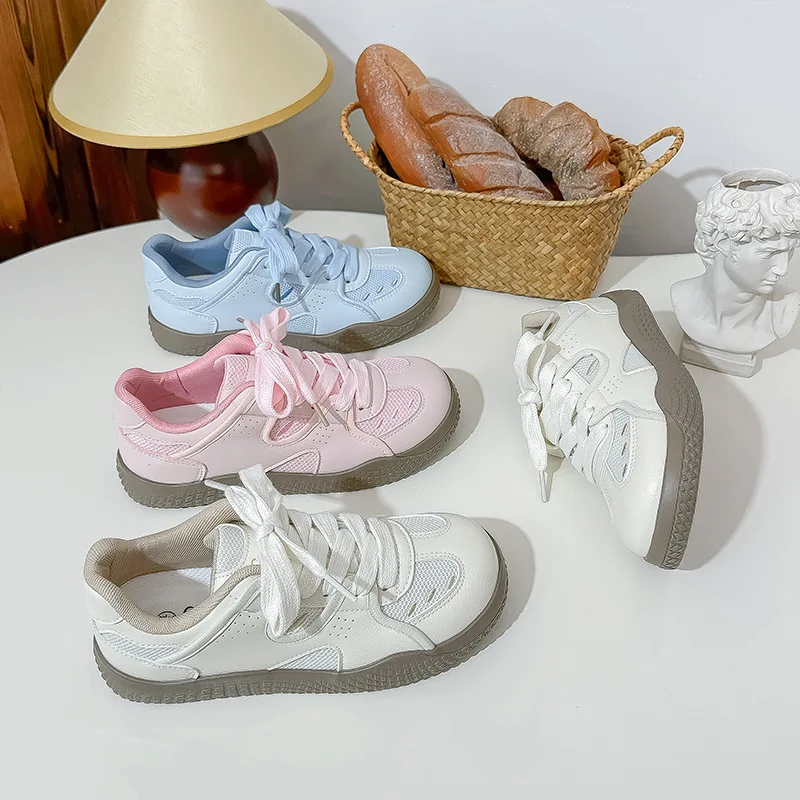 

Весна и осень 2024, новая модная повседневная спортивная обувь для папы, удобная студенческая кружевная женская обувь на плоской подошве