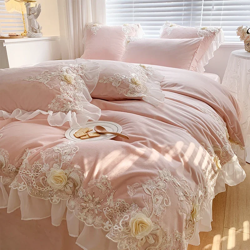 French high-end lace princess style milk velvet four-piece winter padded duvet cover warm coral velvet bedding