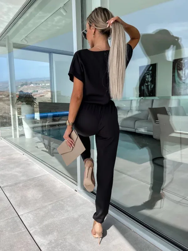 Setelan Ramping Solid Kasual Atasan Pullover Lengan Pendek Dekoratif Logam Leher Bulat Elegan Celana Panjang Pinggang Elastis Set Dua Potong