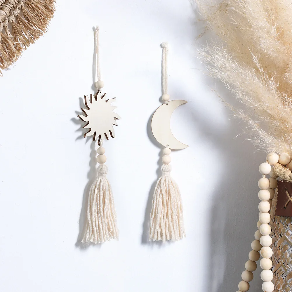 Wood Bead Garland Farmhouse Wall Hanging Home Decor DIY Handmade Garland with Jute Rustic Wall Tassel Bead Ornament Boho Gift