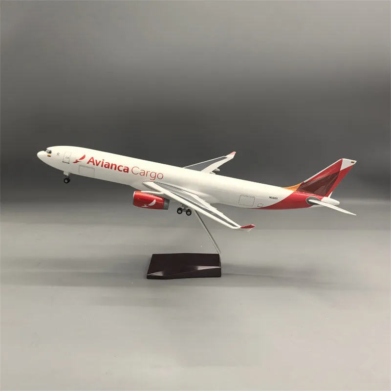 Avião em Escala 1:150, Modelo de Resina Diecast da Avianca Cargo A330 com Base, Coleção de Modelos para Exibição, Presentes para Fãs e Brinquedos