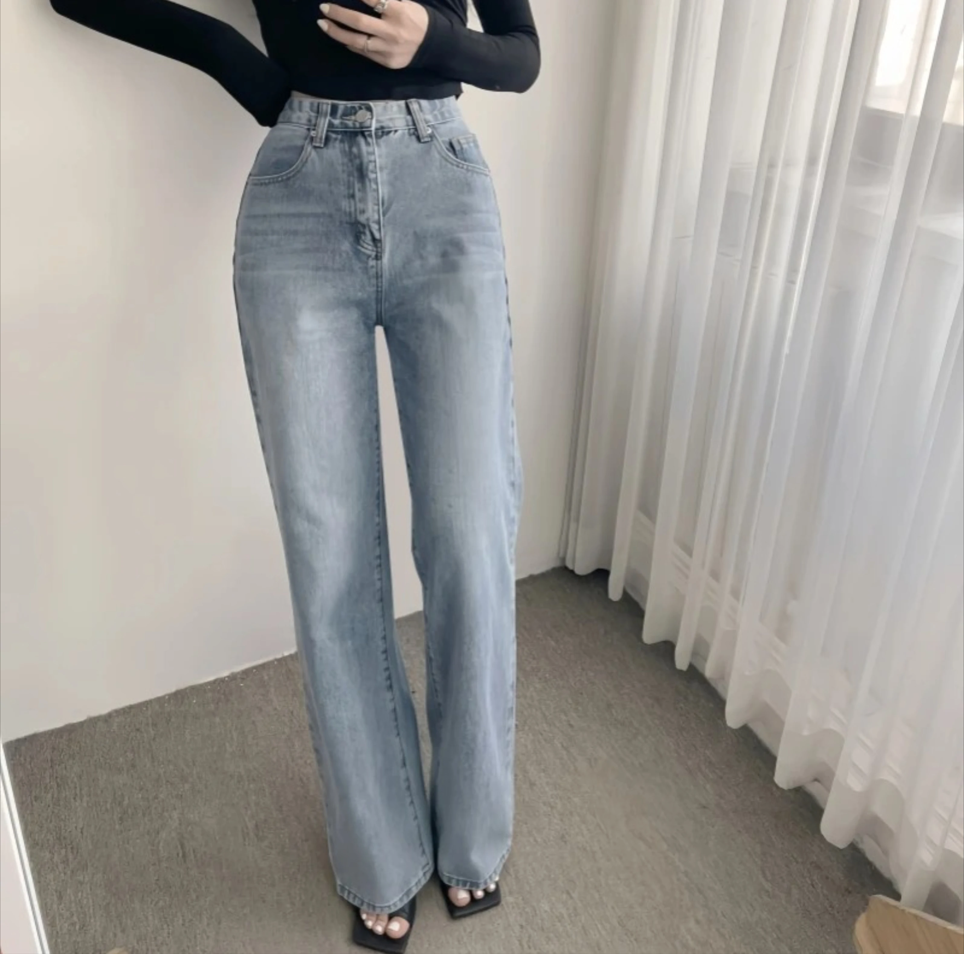 Nowe spodnie jeansowe z szerokimi nogawkami w stylu vintage na wiosnę i lato, z wysokim stanem, niebieskie, postarzane, luźne, codzienne.