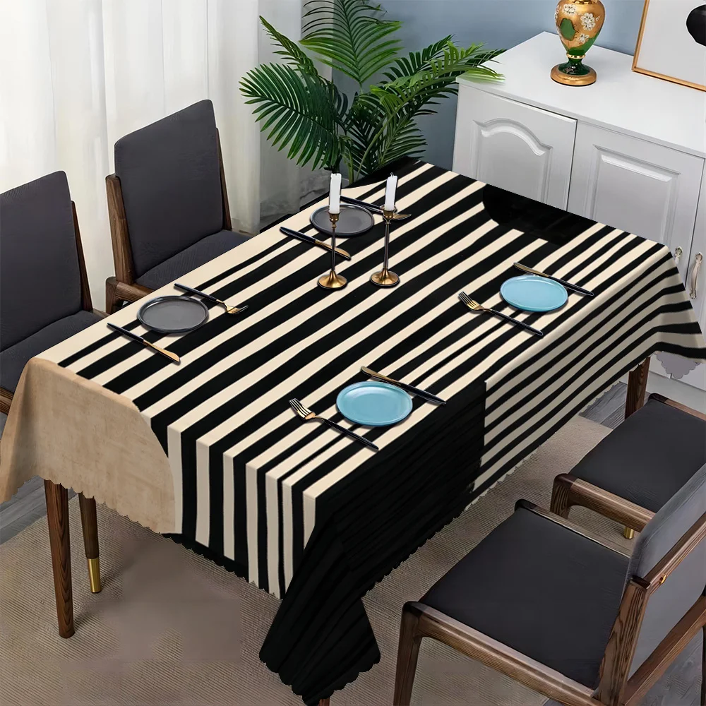 Retro geometric lines / circular design rectangular tablecloth with fan-shaped edges made of polyester fiber