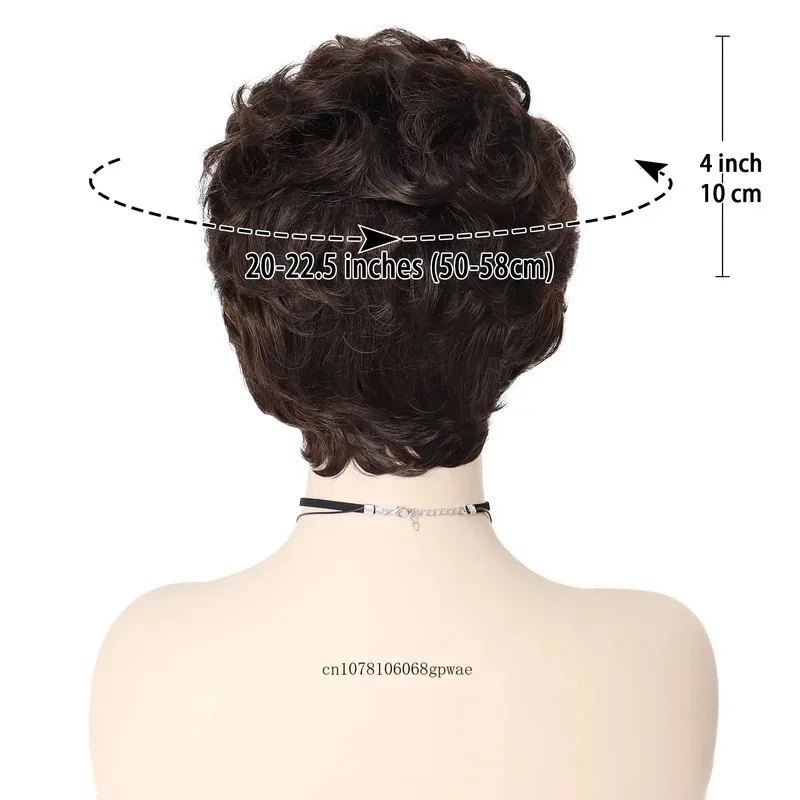 วิกผมสั้นหยิกสีน้ำตาลเข้มสำหรับผู้หญิง มีหน้าม้า ทรงผมฟูเป็นธรรมชาติ ใช้ได้ทุกวัน เหมาะเป็นของขวัญสำหรับคุณยาย คุณแม่ ใช้สำหรับงานคอสเพลย์หรืองานปาร์ตี้ yi;4