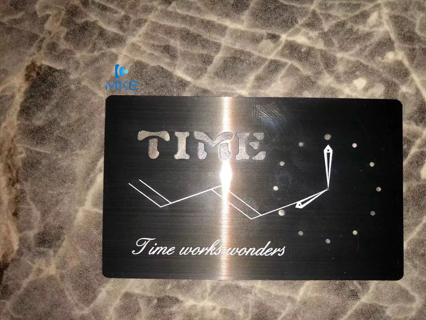 مرآة بطاقة الخصم المعدنية الفارغة ATM فارغة