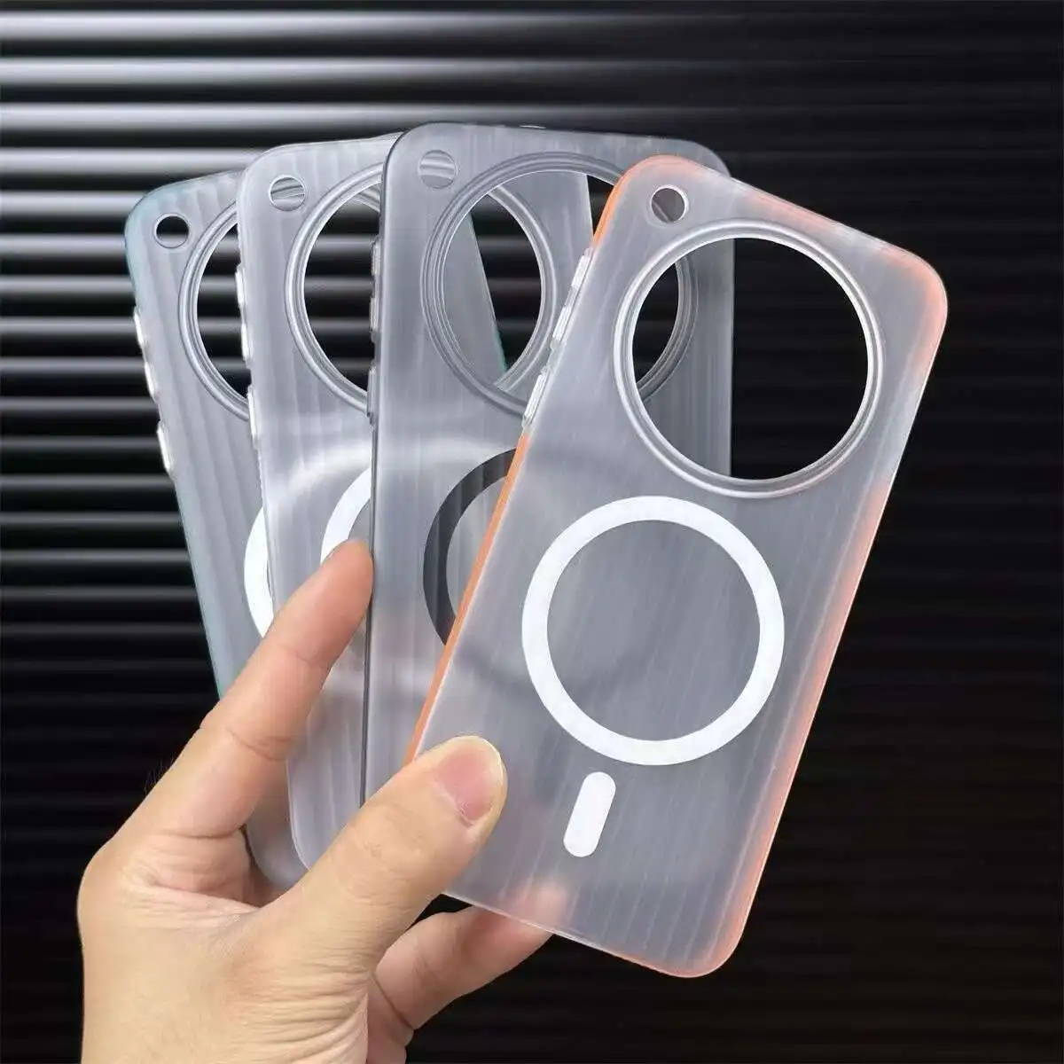 Fall Für OPPO Finden X8 Pro x8 Ultra Luxus Rüstung Matte Magnet Magsafe Zurück Abdeckung Für OPPO Finden X 8x8s stoßfest Stoßstange Funda