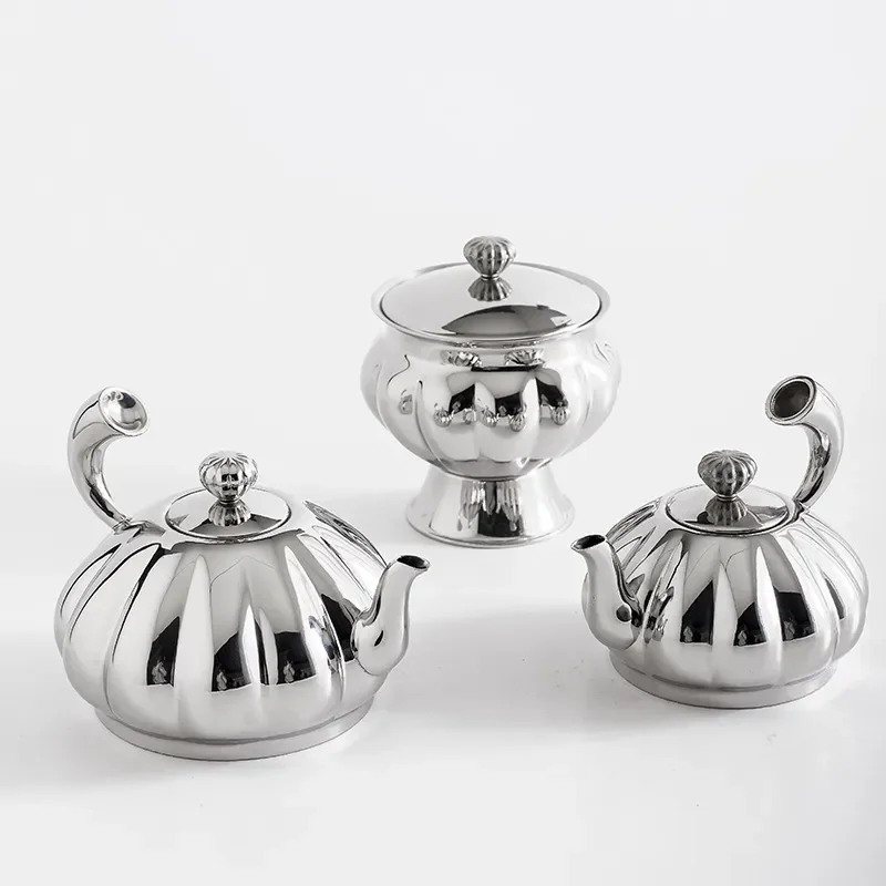 Thickened Stainless Steel Kettle European Style High End Handle Teapot for Hotel Western Restaurant Dining Tableware Dessert