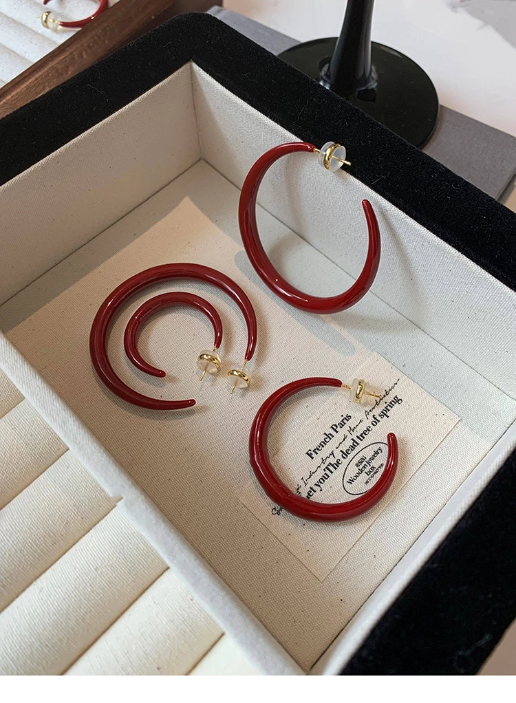 2026 Neujahrs-Ohrringe in Weinrot mit Emaille, C-förmig, europäischer und amerikanischer Stil, schlichte Accessoires für Damen – Detail 21