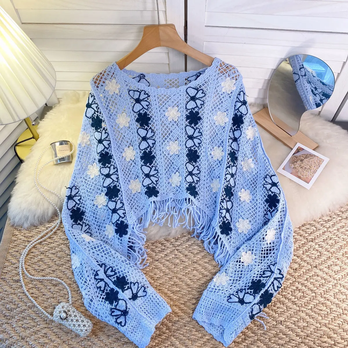 

Retro Lazy Wind Knitted Sweater Women Wear In Early Autumn Embroidered Hollow Tassel Design Sense Loose Top Smock