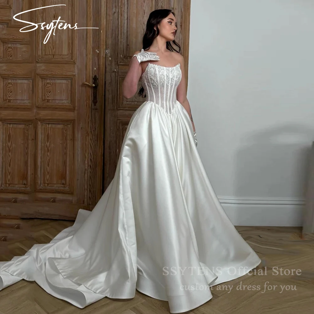 SSYTENS Charming A Line Wedding Dresses for Women Bride Satin Lace Strapless Pleat Robe De Mariée Personalized Customized 2026