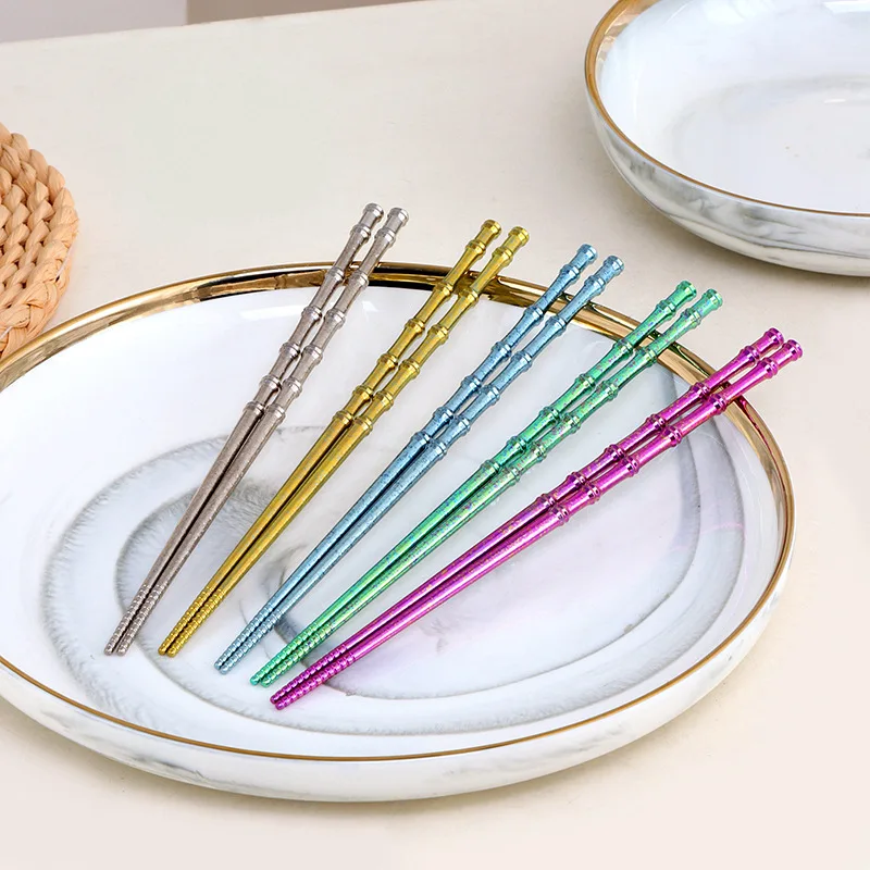 21.7cm Bamboo-joint Pure Titanium Chopsticks,Antibacterial,Anti-mold,Solid,Heat-resistant,Anti-slip,Outdoor Camping Tableware