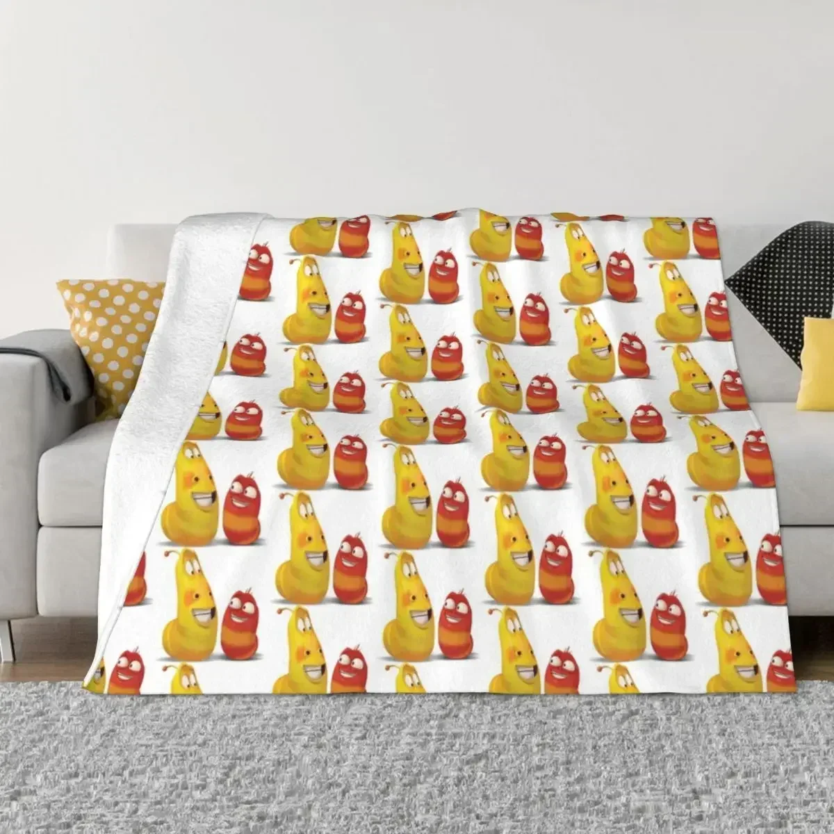

Larva Yellow Red Blankets Fleece Autumn/Winter Cartoon Portable Warm Throw Blankets for Sofa Outdoor Plush Thin Quilt