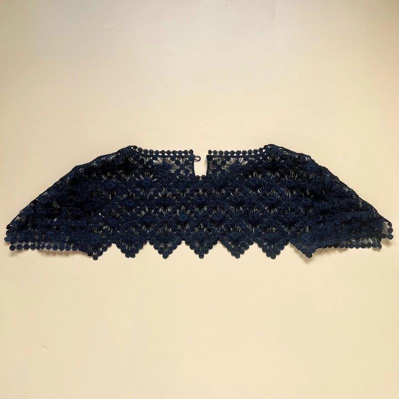 Variant: black