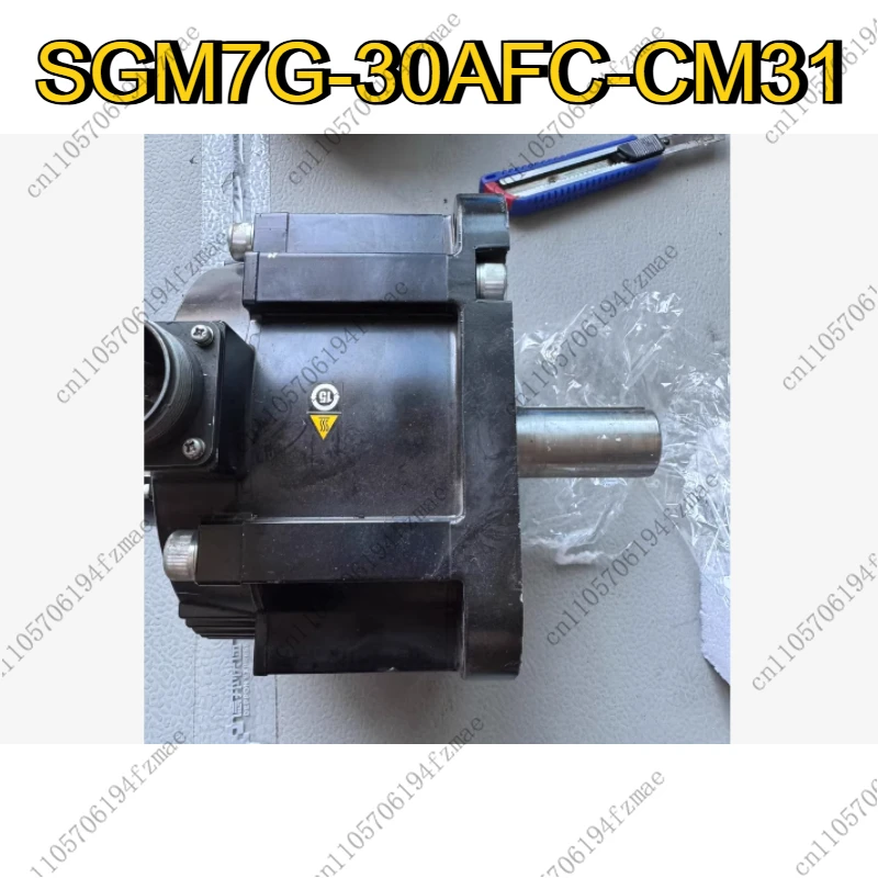 Accessories 7 Series Servo Motor SGM7G-30AFC-CM31, 2.9kW Power, 200V Three-phase Voltage