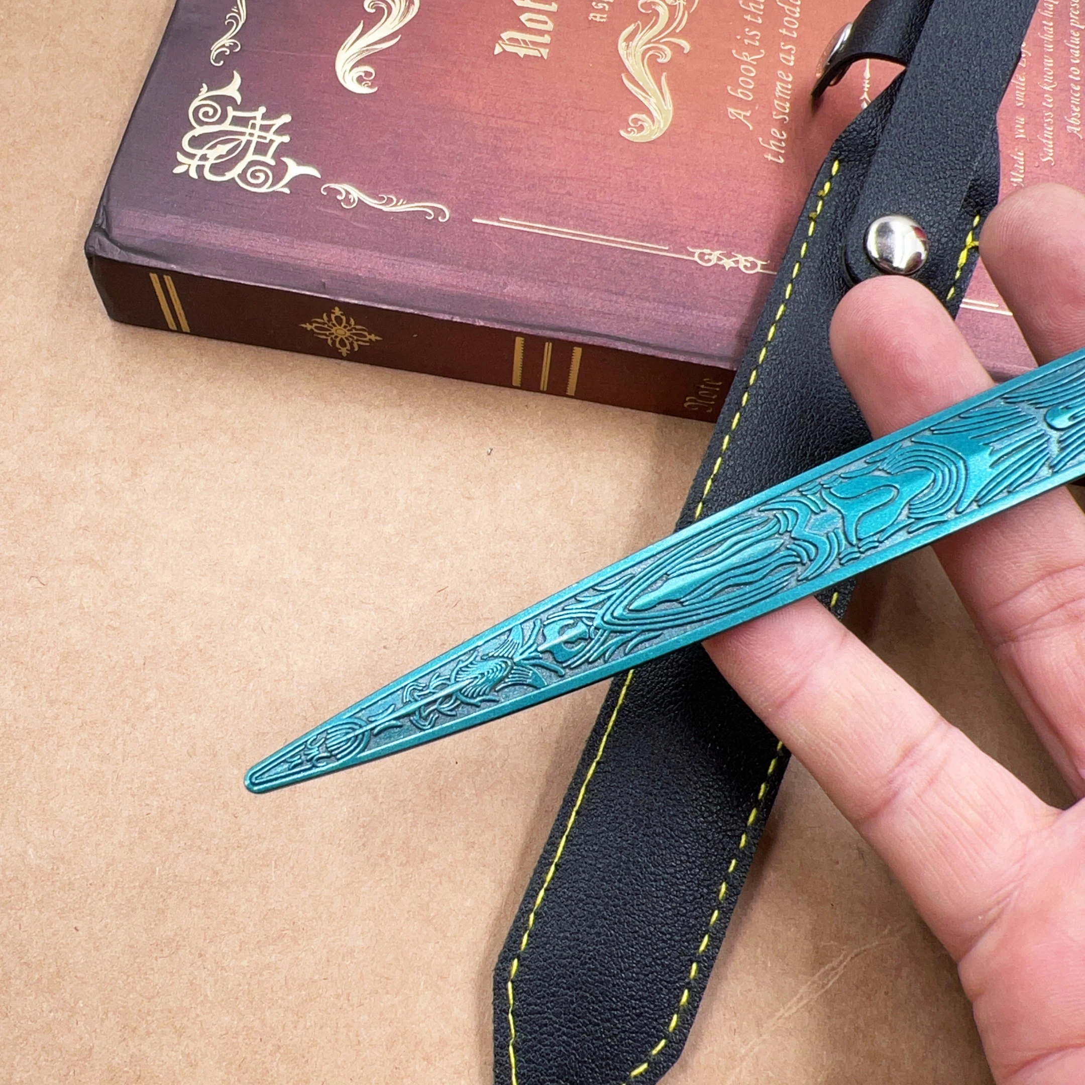 20cm Dark Moon Greatword Elden ER periféricos de juego Ranni mano de Malenia ríos de sangre Maliketh hoja negra modelo llavero de juguete