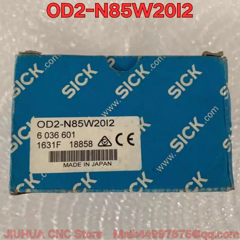 New OD2-N85W20I2 displacement sensor