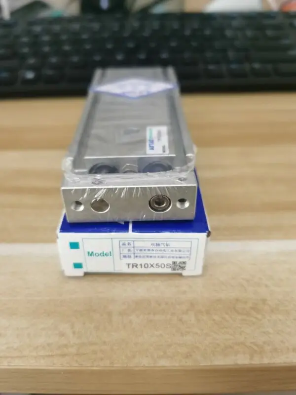 1PCS Neuer AirTAC TR10X50S Zylinder