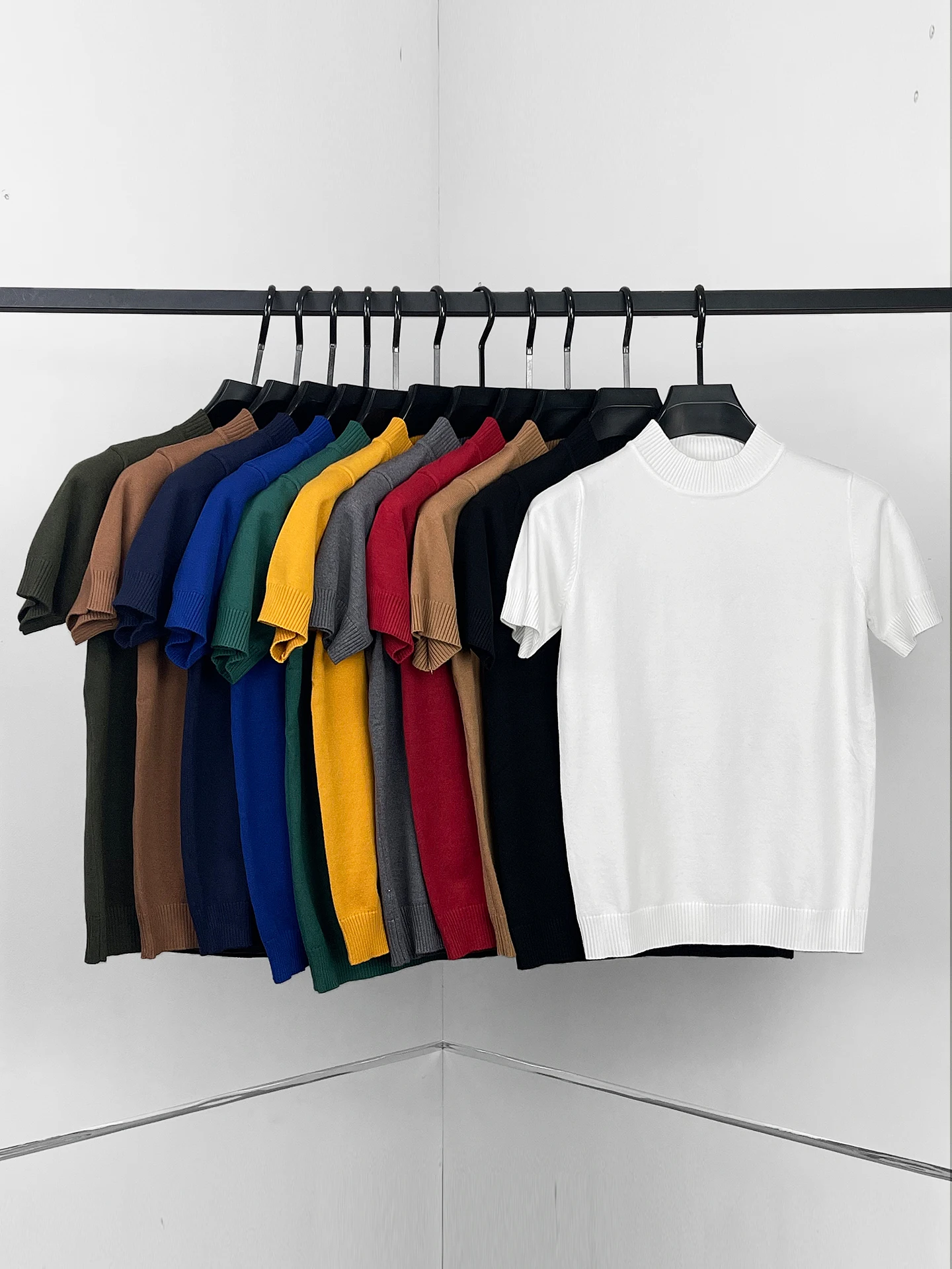 

Autumn Winter New Men's ort Sve f High Ne Knitted Base irt Pure Color Simple Versatile Youth Skin-friendly Sweate...