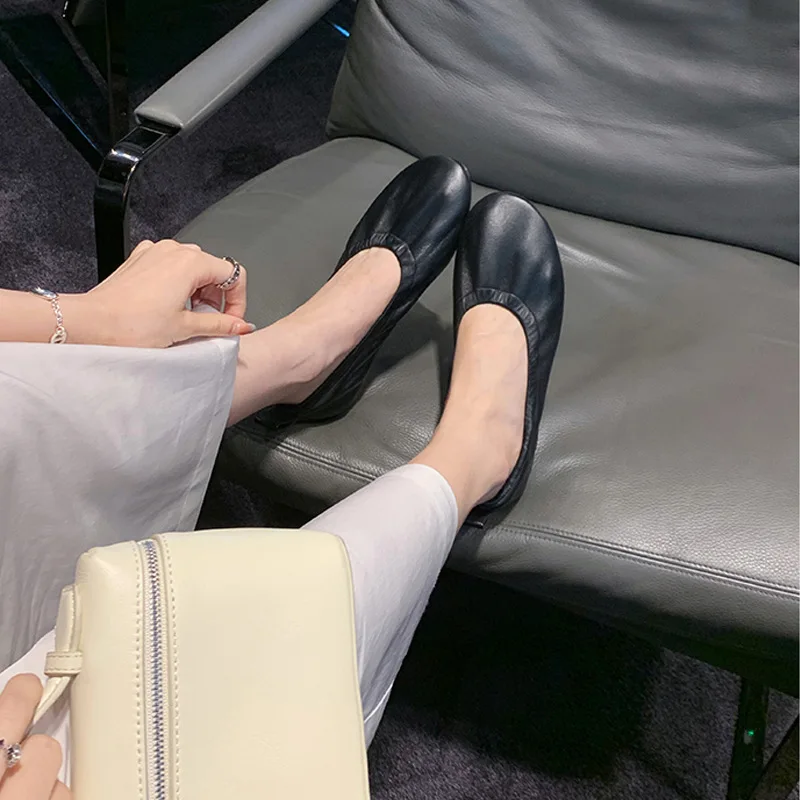 Round Toe Leather Casual Flats Women Elastic Band Slip On Loafers Soft bottom Flat Heel Ballerina Shoes Comfortable Fashion
