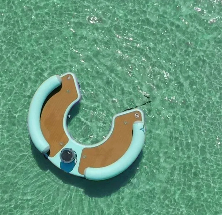 Best Seller Summer Water Play Equipment Inflatable Water Floating Raft Yacht Jet Ski Hangout Dock Swim Platform With Eva Teak