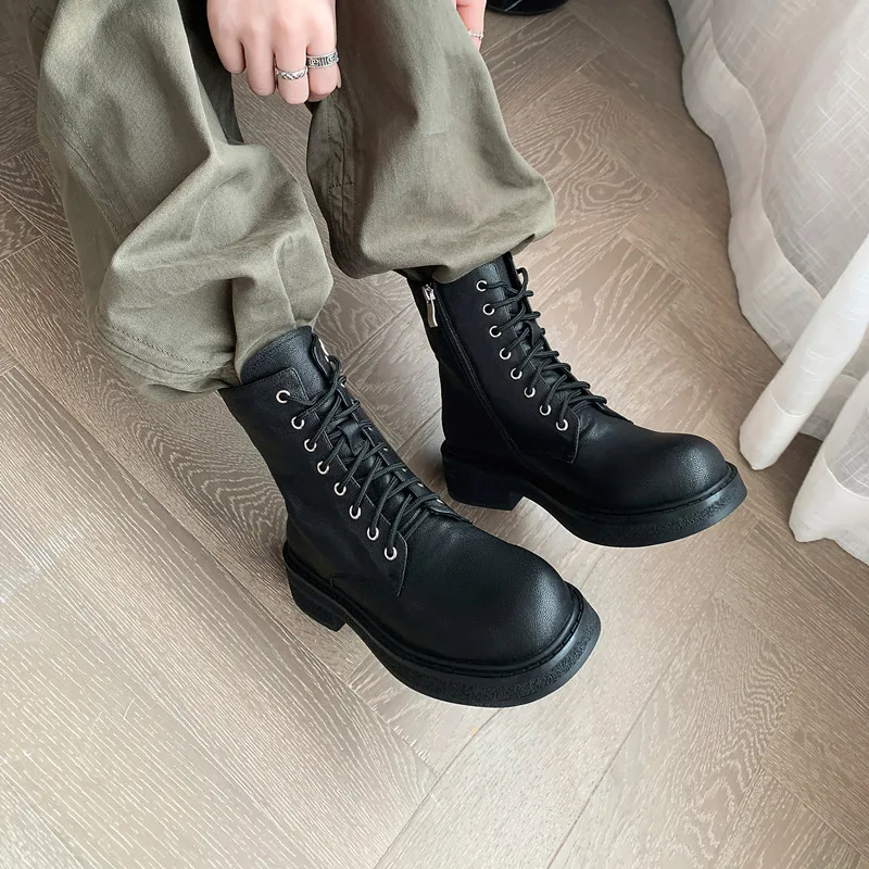 

Cross-tied Women's Ankle Boots Genuine Leather Comfortable Thick Heels Ladies Boots Round Toe Mid Heels Female Motorcycle Boots