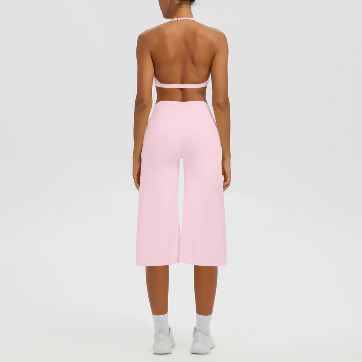 Summer Gym Sports Yoga Suit Breathable Backless Yoga Bra with Chest Pad Solid Color Loose Pencil Pants Thin Capri Pants Yoga Set